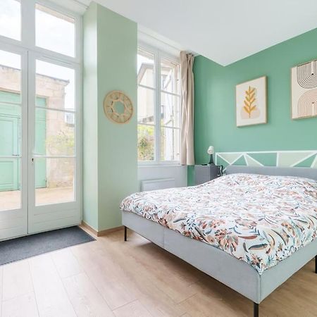 Appartement Lumineux Avec Cour โชมง ภายนอก รูปภาพ