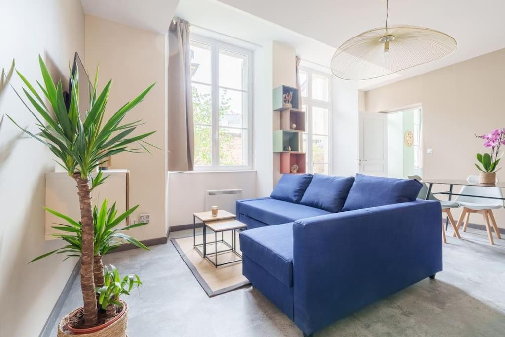 Appartement Lumineux Avec Cour โชมง ภายนอก รูปภาพ