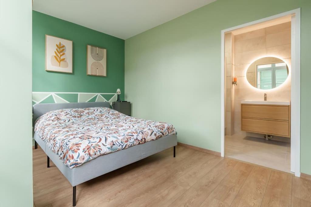 Appartement Lumineux Avec Cour โชมง ภายนอก รูปภาพ