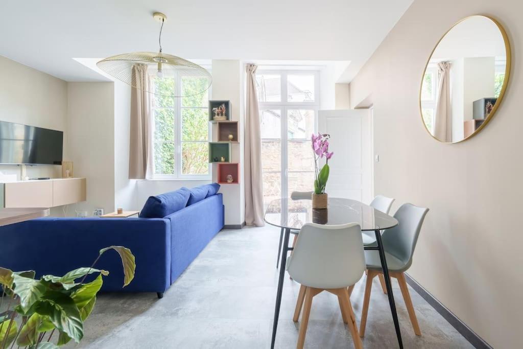 Appartement Lumineux Avec Cour โชมง ภายนอก รูปภาพ